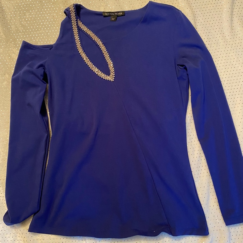 Boston Proper Blue top with rhinestone cut out
